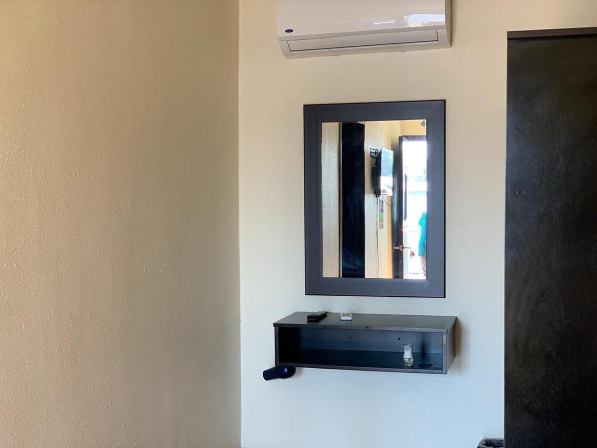 Habitaciones Maria 엔세나다 외부 사진